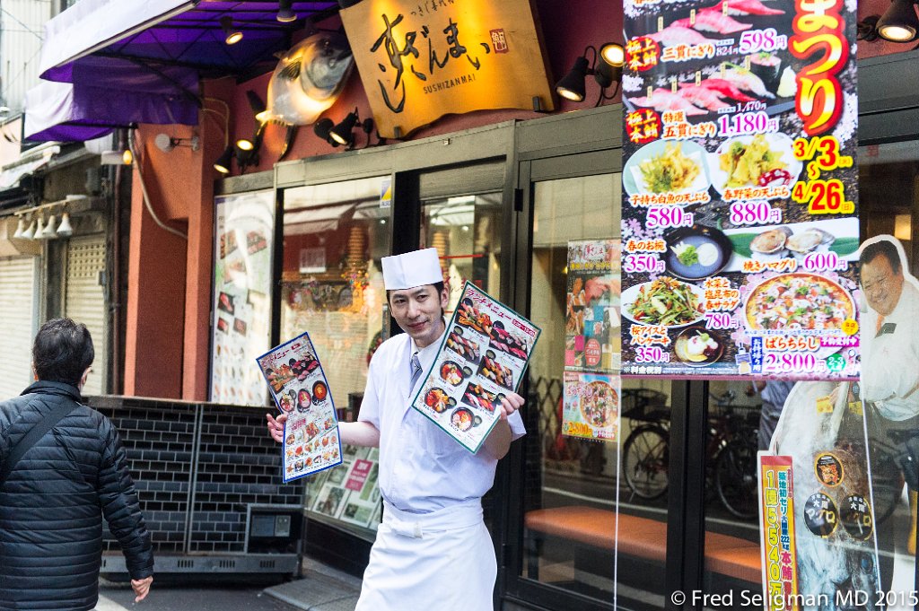 20150311_115231 D4S.jpg - Hawker outside restaurant, Ginza